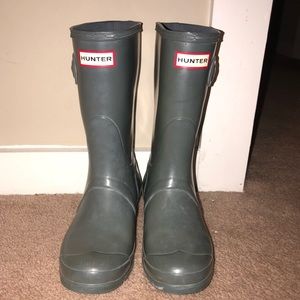 Short Hunter Rain Boots Size 8